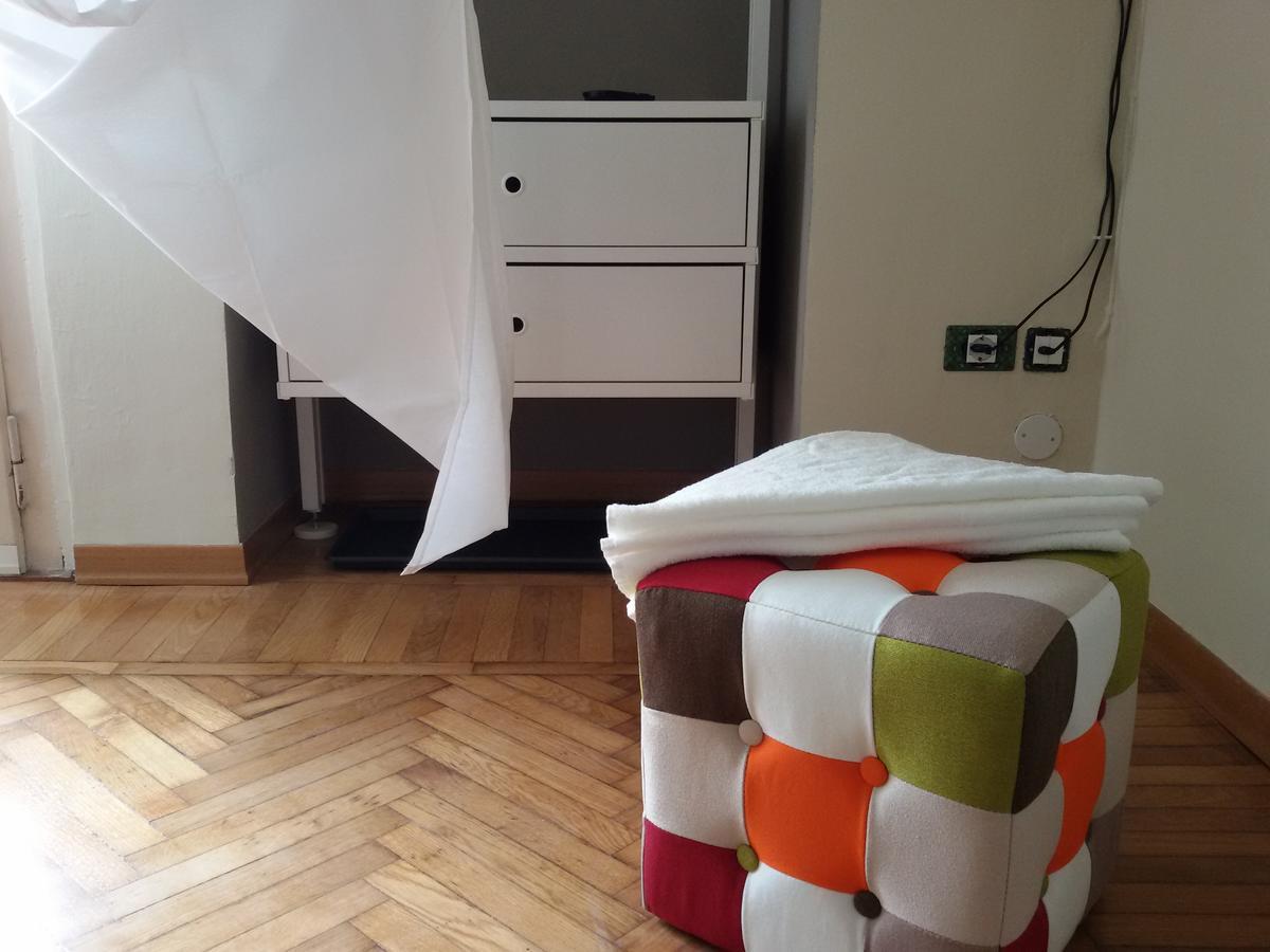 Отель Sei Da Noi Ивреа Экстерьер фото